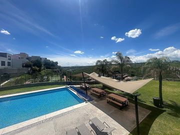 Oportunidad de residencia en venta exclusivo fraccionamiento Sn Jerónimo