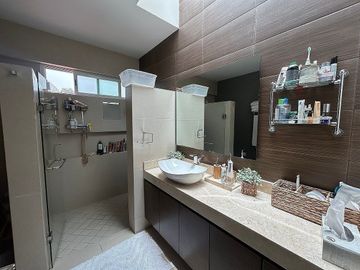 Oportunidad de residencia en venta exclusivo fraccionamiento Sn Jerónimo