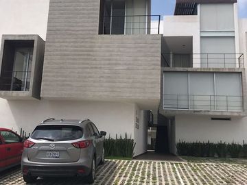 DEPARTAMENTO EN RENTA ZIBATA QUERETARO
