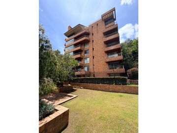 Penthouse dúplex en venta en Santa Bárbara Alta, Bogotá D.C.