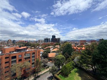 Penthouse dúplex en venta en Santa Bárbara Alta, Bogotá D.C.