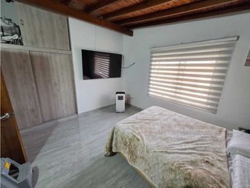 VENDO APARTAMENTO EN LAURELES