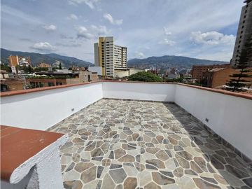 VENDO APARTAMENTO EN LAURELES