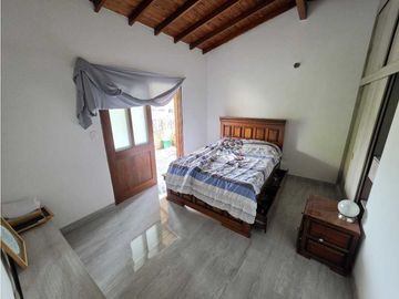VENDO APARTAMENTO EN LAURELES