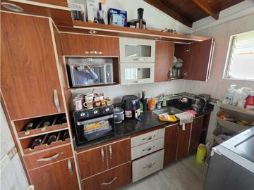 VENDO APARTAMENTO EN LAURELES