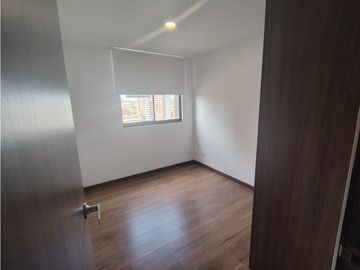 Se Arrienda Apartamento en Medieval Parque Residencial y Comercial