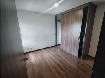 Se Arrienda Apartamento en Medieval Parque Residencial y Comercial