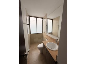 ARRIENDO APARTAMENTO EN LA COLA DEL ZORRO 120mts