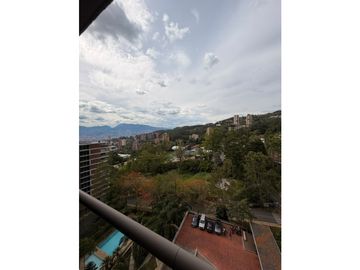 ARRIENDO APARTAMENTO EN LA COLA DEL ZORRO 120mts