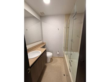 ARRIENDO APARTAMENTO EN LA COLA DEL ZORRO 120mts