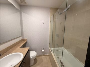 ARRIENDO APARTAMENTO EN LA COLA DEL ZORRO 120mts