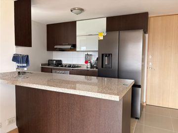 APARTAMENTO EN ARRIENDO LOMA DE LOS BERNAL
