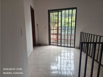 CASA EN VENTA EN BOMBONA
