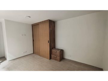 Se Vende Casa Piso 1 Remodelada en el Estadio Los Sauces, Medellin (c)