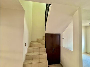 CASA EN RENTA EN MIRADOR DE LA SILLA, GUADALUPE, N.L.