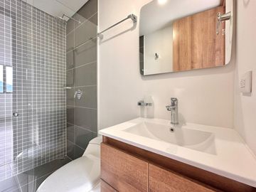 Apartamento En Venta - Sector Las Vegas, Envigado