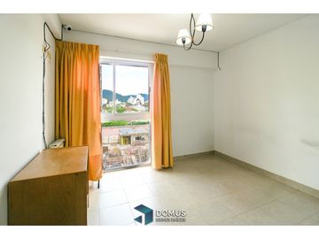VENTA DEPARTAMENTO DOS DORMITORIOS SOBRE AV. BELGRANO