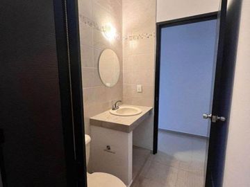EN RENTA DEPARTAMENTO AMUEBLADO DE LUJO EN BOSQUES DE CAMPECHE