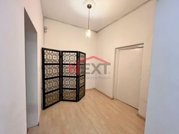 Casa en Renta REPUBLICA Pte., ??Zona Comercial ( 6 espacios)