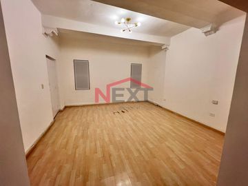 Casa en Renta REPUBLICA Pte., ??Zona Comercial ( 6 espacios)