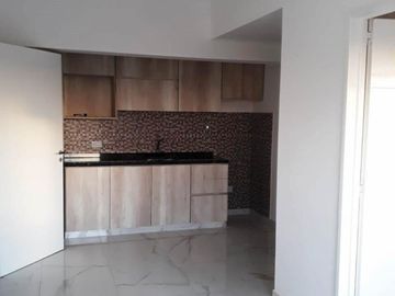 2 AMB. A ESTRENAR, ENTREGA INMEDIATA. MUY BUENA UBICACIÓN. LANUS O.