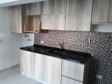 2 AMB. A ESTRENAR, ENTREGA INMEDIATA. MUY BUENA UBICACIÓN. LANUS O.