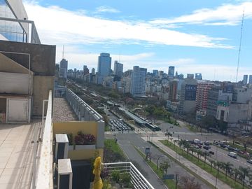 EXCELENTE MONOAMBIENTE, BALCON, FULL AMENITIES, APTO PROFESIONAL