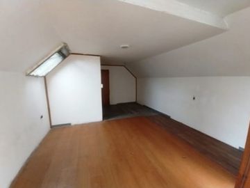 CASA EN PARCELA, 6 DORMITORIOS,  COMUNA DE SAN BERNARDO