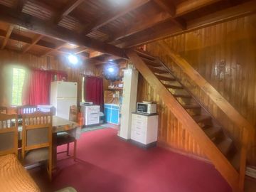 EN VENTA LINDA CABAÑA EN LOS LLEUQUES, PINTO