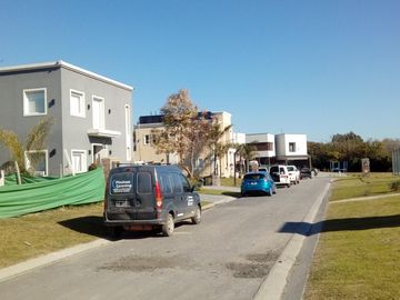 LOTES VENTA BRISAS DE ADROGUÉ