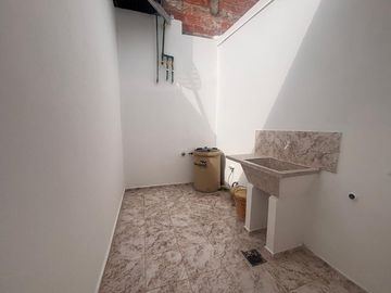Departamento Tipo Casa en alquiler en Villa Dominico