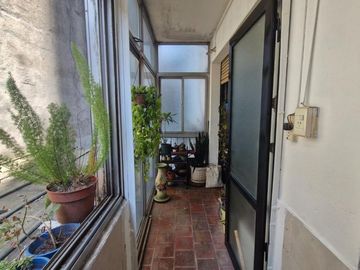 Venta depto 2 Amb bcon y lavadero en Constitucion