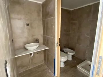 VENTA MONOAMBIENTE APTO PROF A ESTRENAR EN ALMAGRO