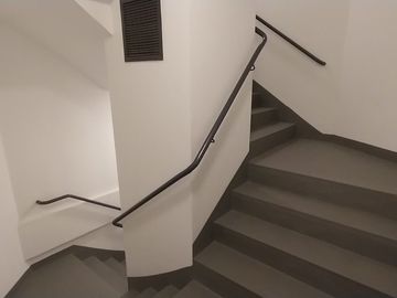 Alquiler Monoambiente con balcon, esp lavarropas, cocina a gas!!! Apto prof