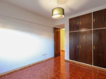 Departamento 2 Ambientes en Venta Caseros C/Patio