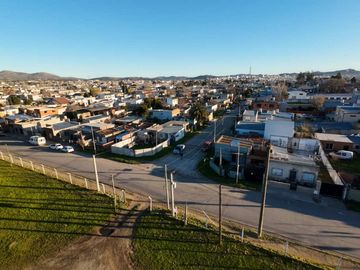 CASA MAS DEPARTAMENTO ZONA HIPODRÓMO