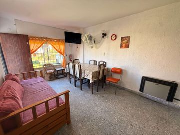 Departamento en venta c/ cochera en Zona Sur