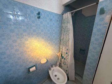 Departamento en venta c/ cochera en Zona Sur