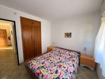 Departamento en venta c/ cochera en Zona Sur