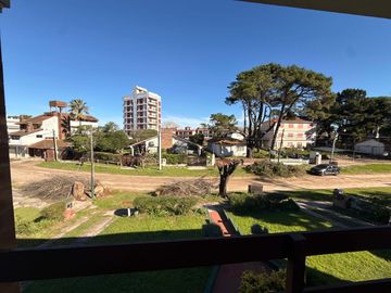Departamento en venta c/ cochera en Zona Sur