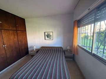Departamento en venta c/ cochera en Zona Sur