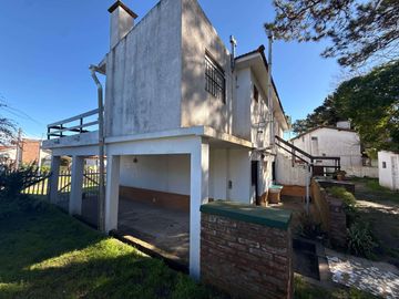 Departamento en venta c/ cochera en Zona Sur
