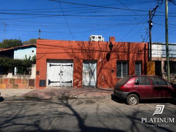 Lote amplio ideal comercio o desarrollo inmobiliario