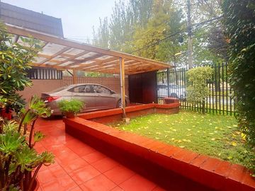 CASA EN VENTA 4D, 2B, EST MAIPÚ AV.LUMEN MTRO MONTE TABOR