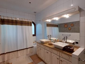 CONDOMINIO SANTA TERESA