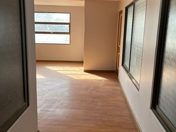 VENTA CLÍNICA VETERINARIA CON CONTRATO DE ARRIENDO VIGENTE