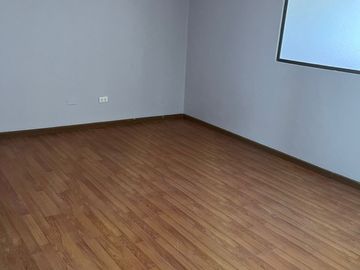 VENTA CLÍNICA VETERINARIA CON CONTRATO DE ARRIENDO VIGENTE