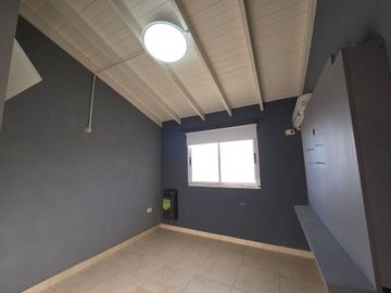 VENTA DUPLEX IMPECABL EN COMPLEJO SAN MIGUEL OESTE