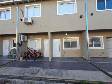VENTA DUPLEX IMPECABL EN COMPLEJO SAN MIGUEL OESTE
