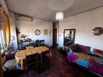 2 ambientes en piso 11 con vista abierta - Constit
